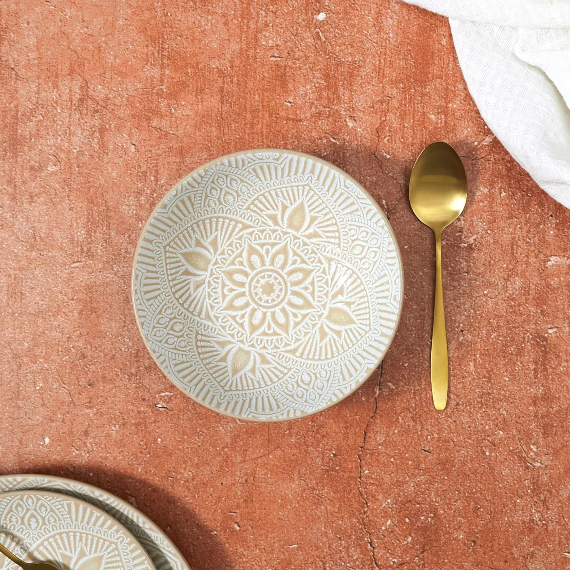 ASSIETTE CREUSE SAHARA BEIGE 18.5CM