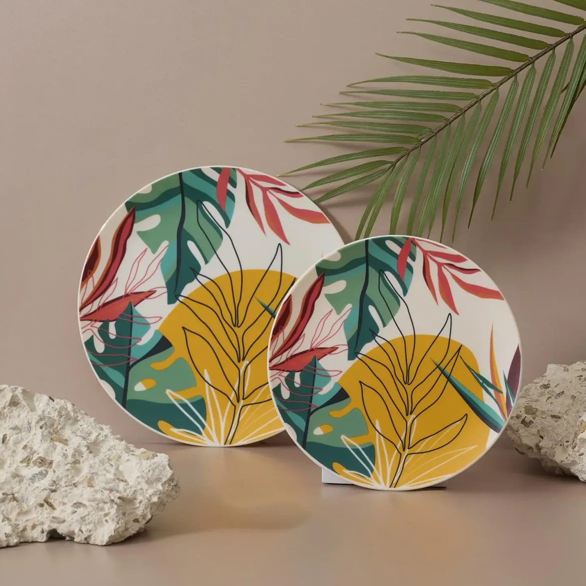 ASSIETTE PLASTIQUE PARADIS EXOTIQUE D.26CM