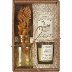 BOUGIE PARFUMEE ET FLEURS SECHEES