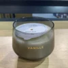BOUGIE PARFUMEE VERRE GLOWY VANILLE 300G