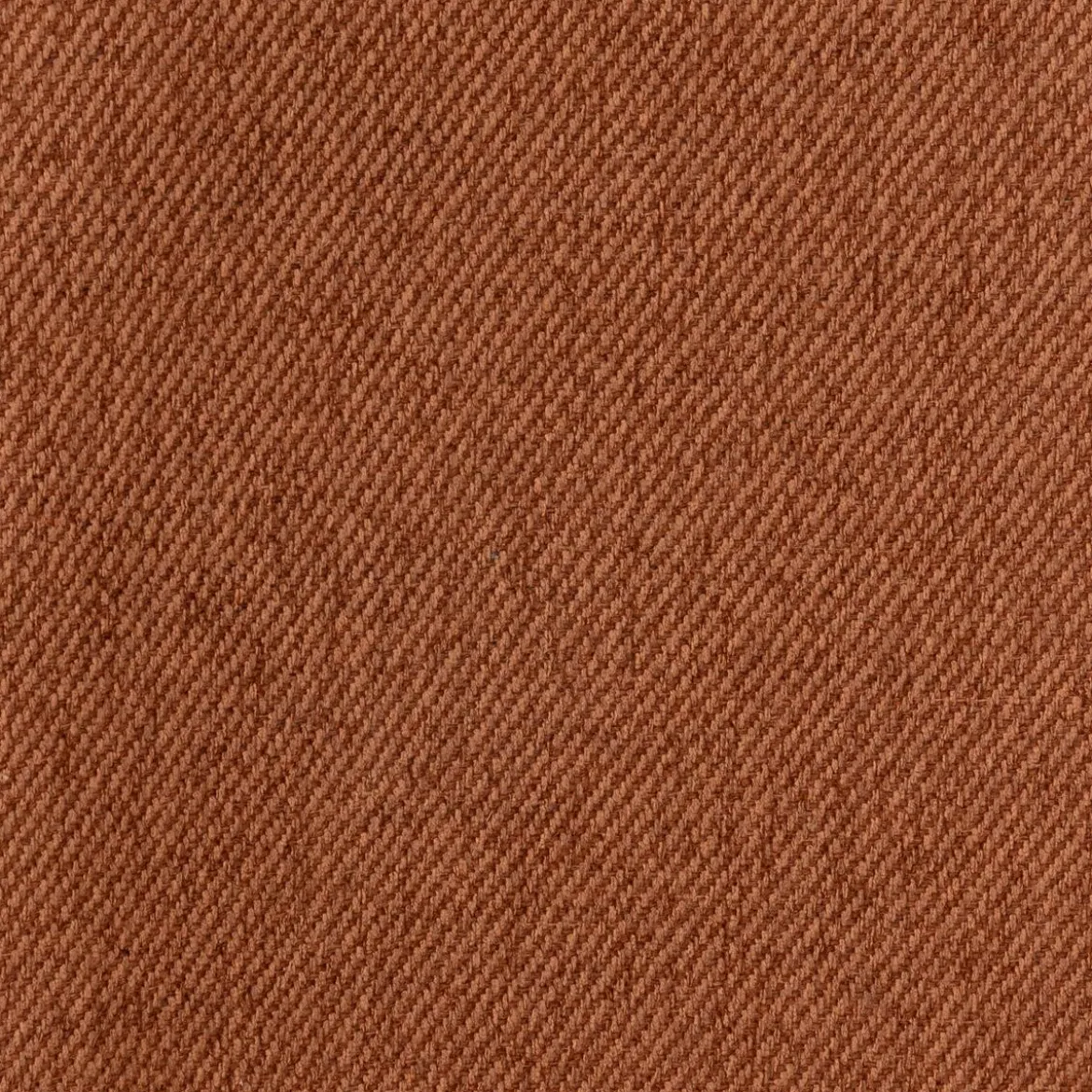 CHAISE KAMILI AMBRE