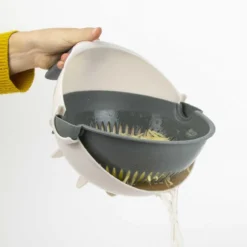 COUPE LEGUME AVEC PASSOIRE INTEGREE 8 EN 1