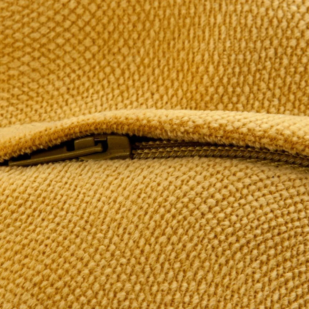 COUSSIN LILOU OCRE 45X45CM