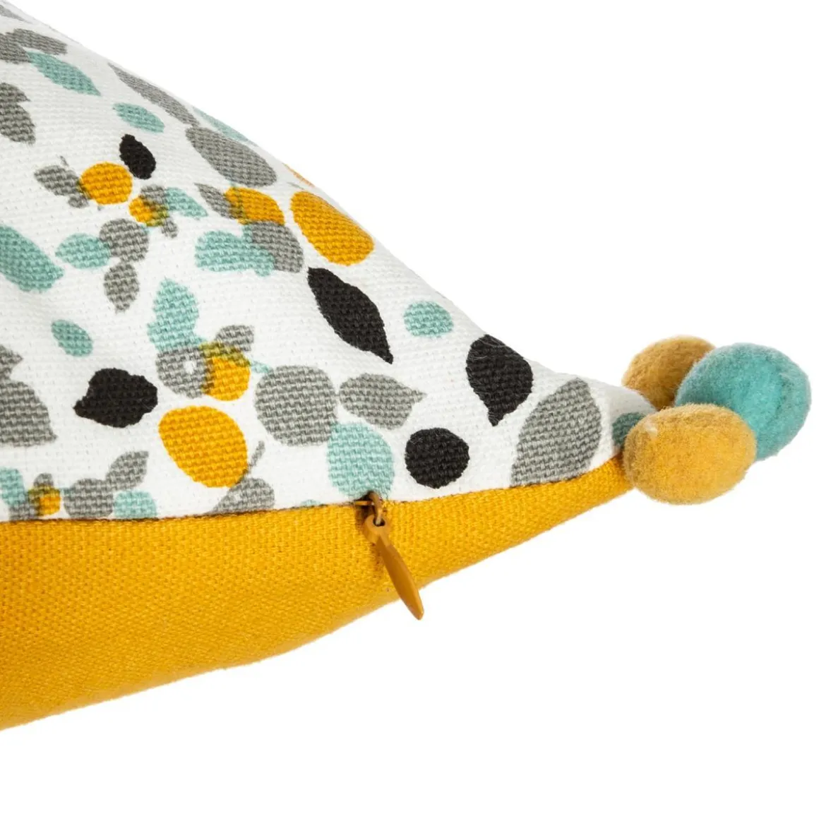 HOUSSE COUSSIN RAZZO 3 POMPONS 40X40CM