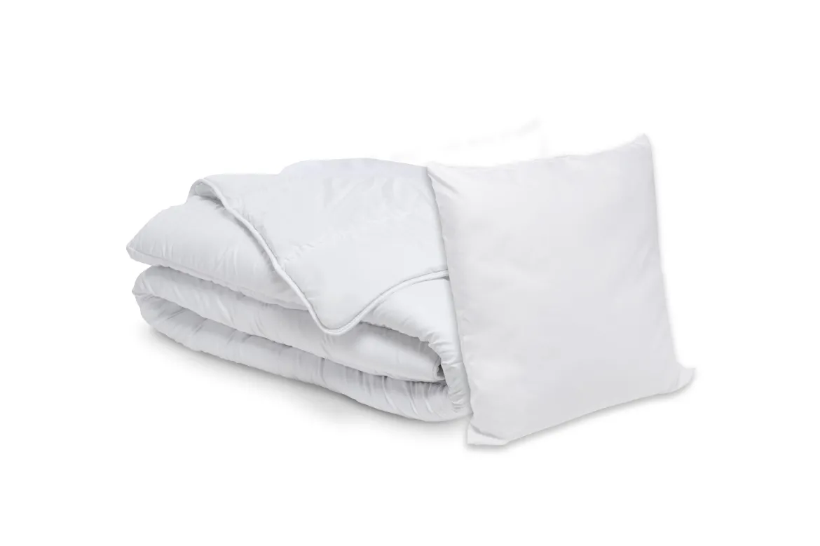KIT COUETTE 140X200CM 350GR OREILLER 60X60CM