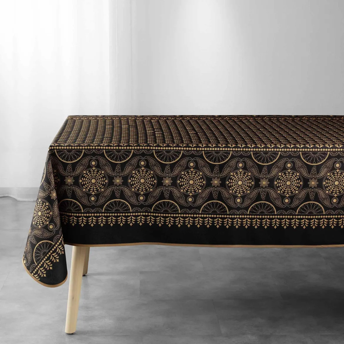 NAPPE RECTANGLE 150X240CM IMPRIME SHERINE NOIR