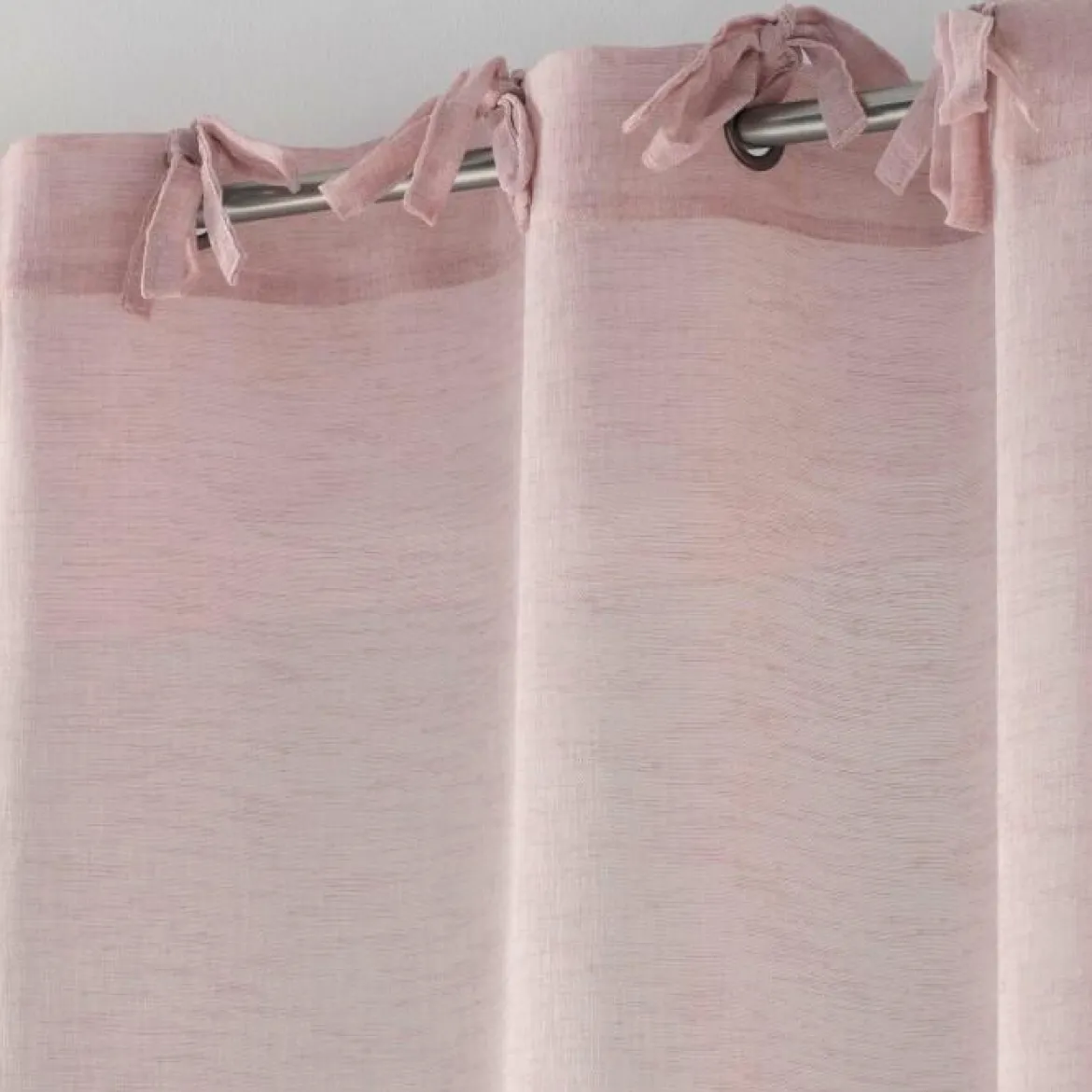 PANNEAU A NOUETTES 140X240CM TISSE CHARLOTTE ROSE