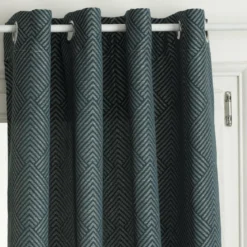 RIDEAU GEOM A MOTIFS JACQUARD OEILLETS BLEU CANARD 140X260CM