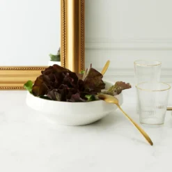 SALADIER EN PORCELAINE LISERE DORE D25CM
