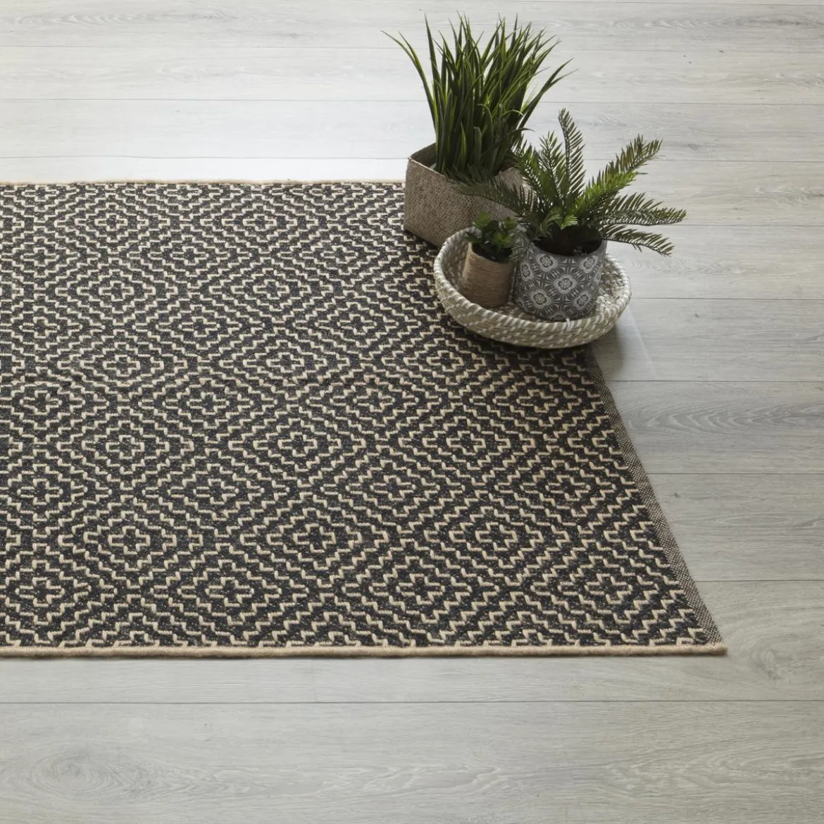 TAPIS JUTE COTON NOIR D.120X170CM